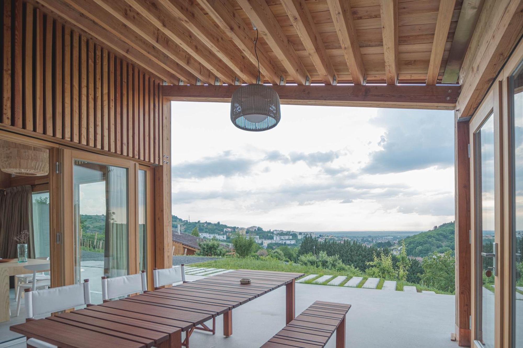 Szegzard - The Lodge Szekszard Ngoại thất bức ảnh