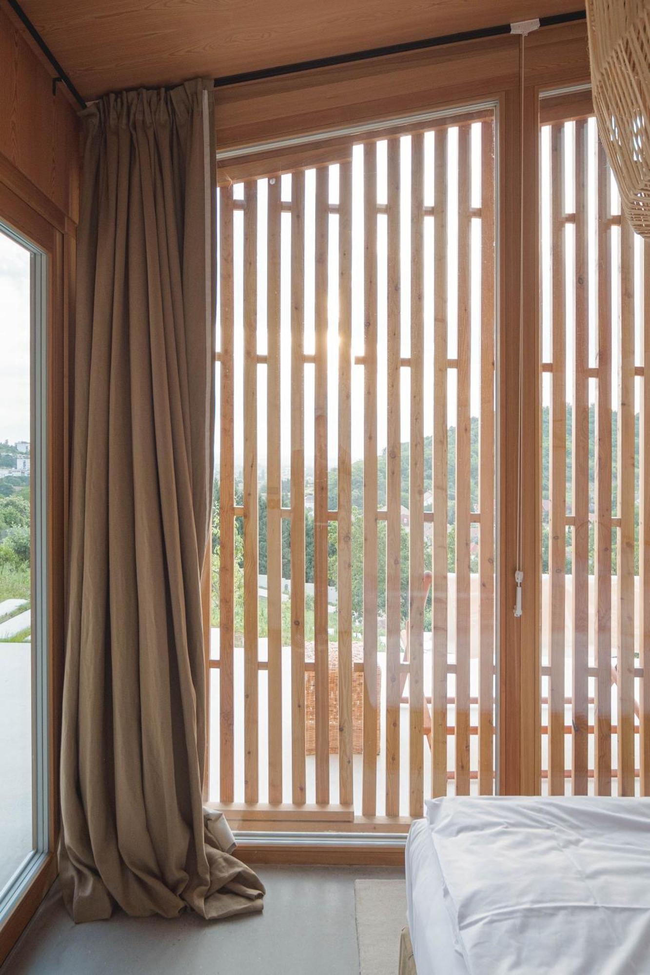 Szegzard - The Lodge Szekszard Ngoại thất bức ảnh